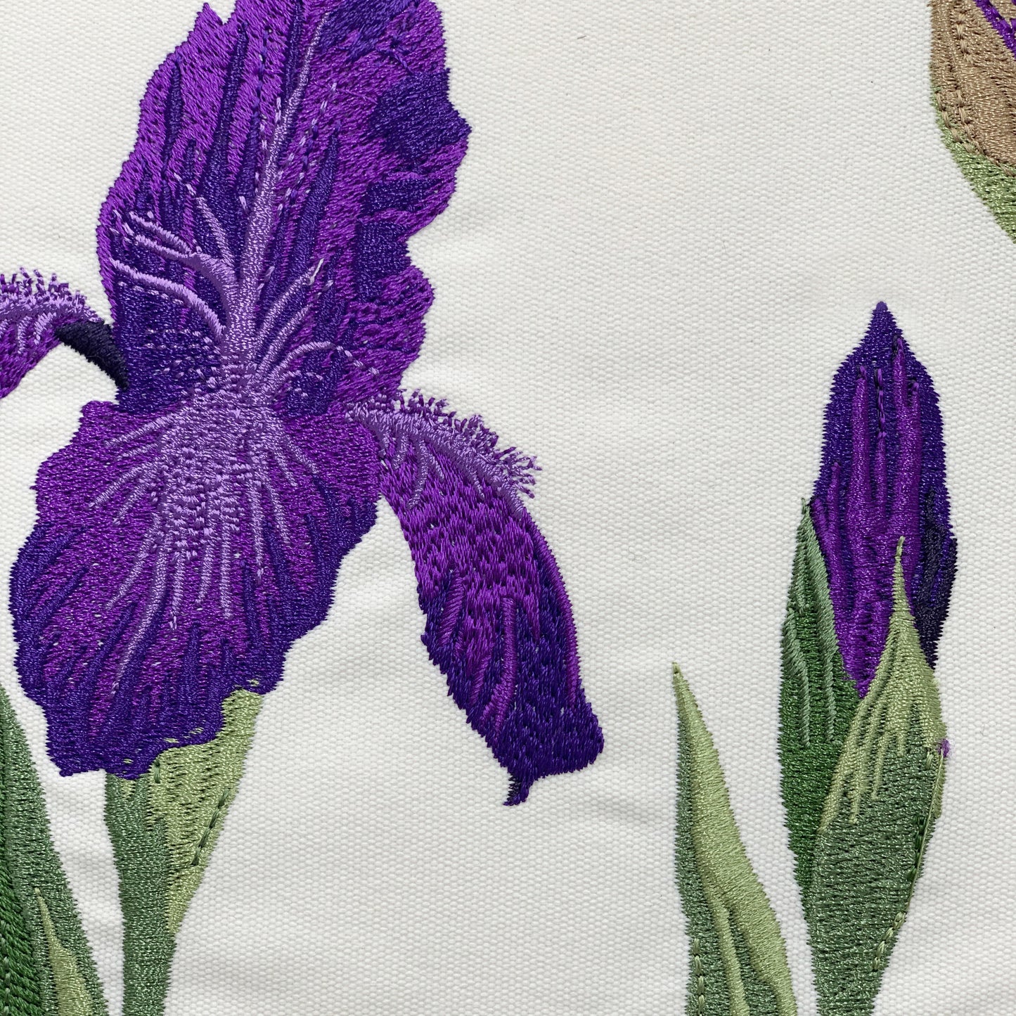 IRIS AND BEE INDOOR OUTDOOR PILLOW